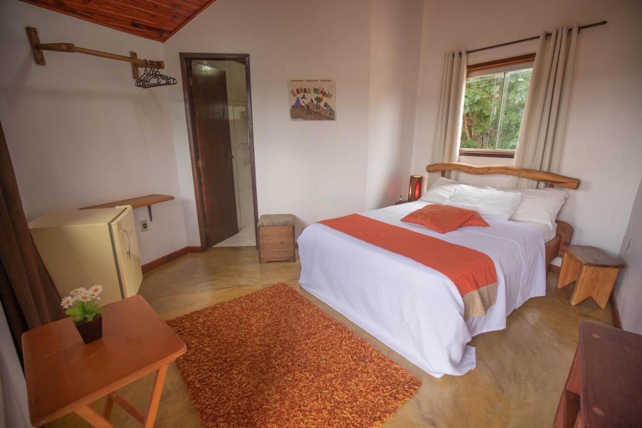 Buddy'S Hostel & Pousada Alto Paraiso Алту-Параїзу-ді-Гояс Екстер'єр фото