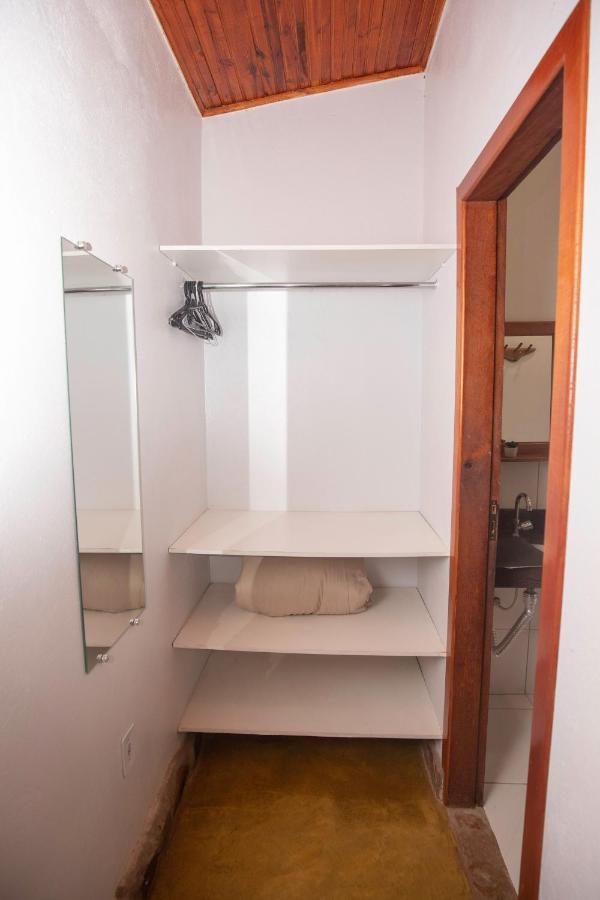 Buddy'S Hostel & Pousada Alto Paraiso Алту-Параїзу-ді-Гояс Екстер'єр фото