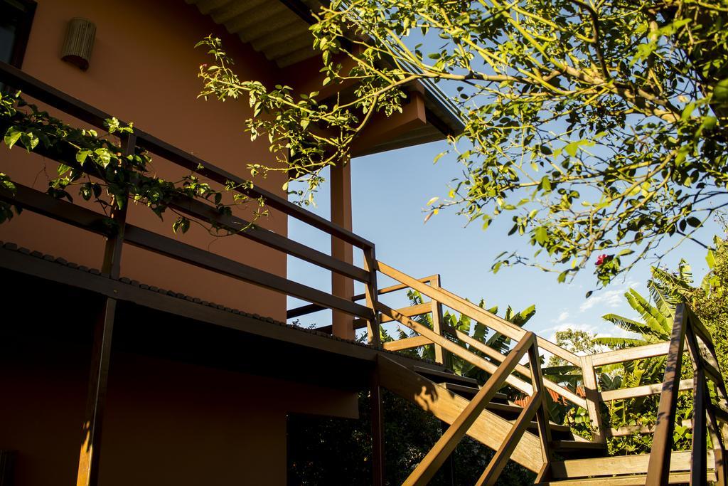 Buddy'S Hostel & Pousada Alto Paraiso Алту-Параїзу-ді-Гояс Екстер'єр фото